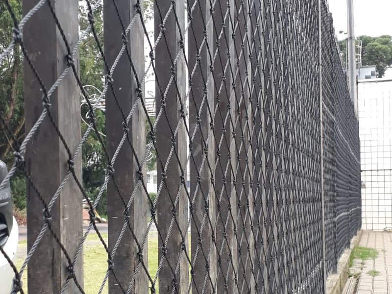 Instalação de rede de proteção em Maringá