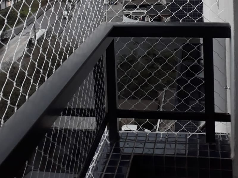 Garanta a segurança de crianças com tela de proteção em Atalaia PR